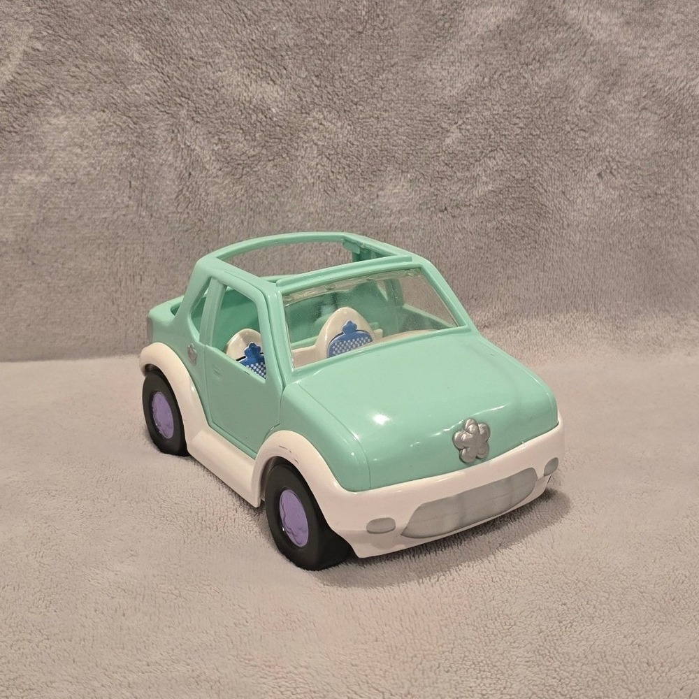 Vintage 2001 Polly Pocket Mint Green Convertible Car Vehicle Toy Accessory